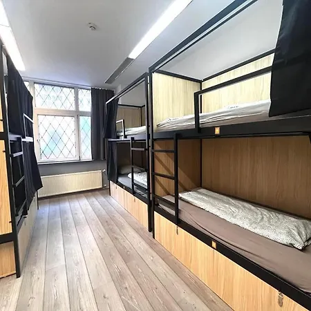 Onefam Budapest-3